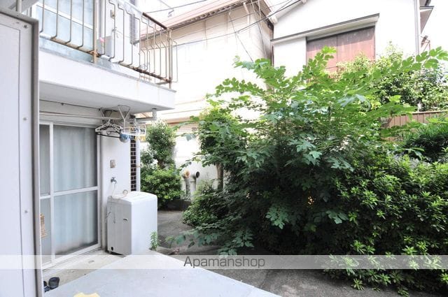 東京都中野区本町２丁目[1R/14.66m2]のエントランス