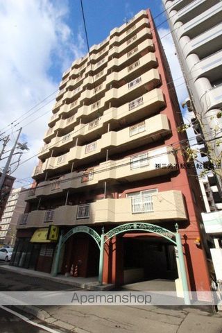ドミ18ロイヤルの外観写真