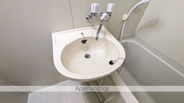 リップルルネ放出の内装写真