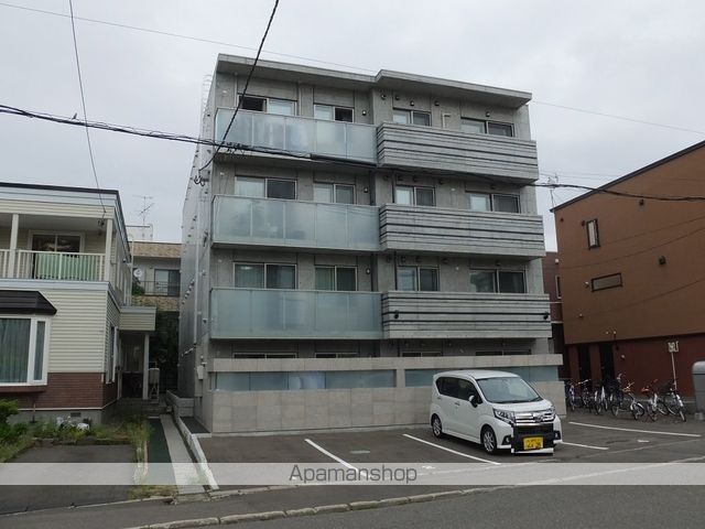 グローカル本郷通の外観写真