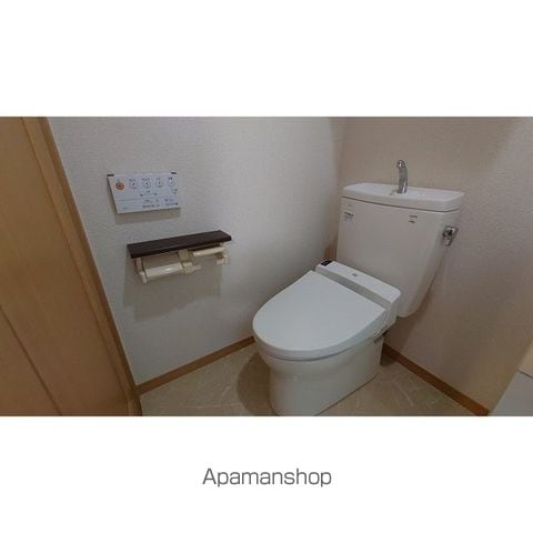 ドゥーシエル桜新町の内装写真