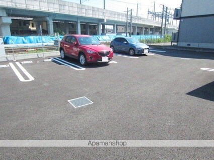 長野県長野市安茂里小市１丁目[2LDK/67.14m2]の共用部2