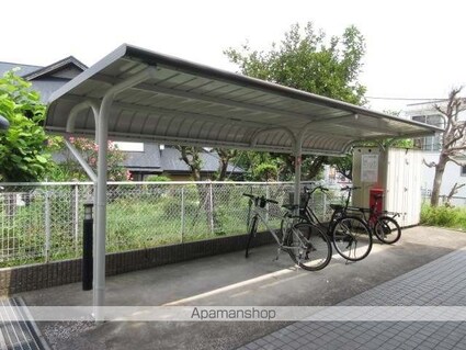 レオパレス横浜山手[1K/19.87m2]の共用部1