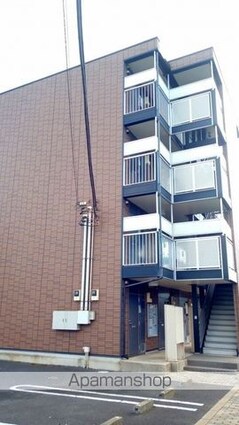 レオパレスハーバーサイドＥ棟[1K/19.87m2]の外観2