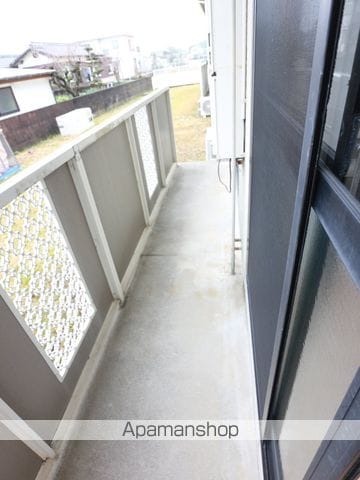 メゾン華城 A棟の内装写真