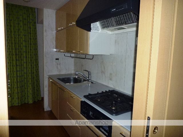 フォレストビュータワー鹿田町壱番館の内装写真