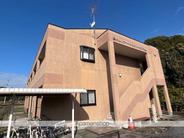 ウルノアパートメントハウス796の玄関写真