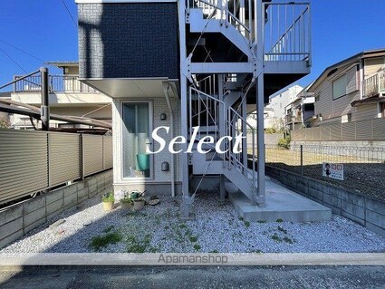 アーベイン南太田[1R/18.01m2]のエントランス