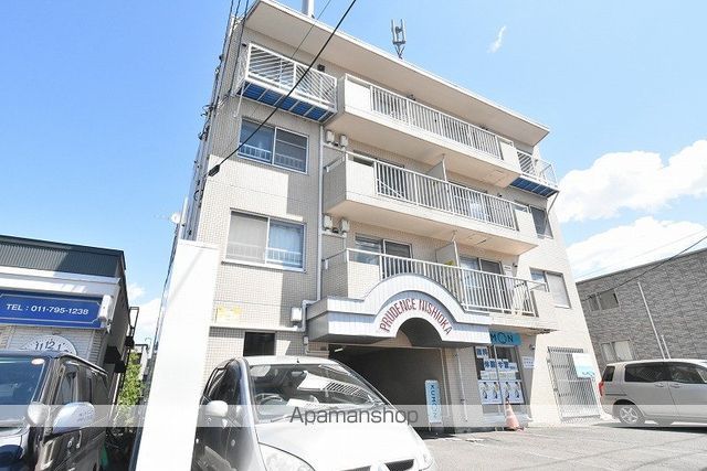 プルーデンス西岡の外観写真