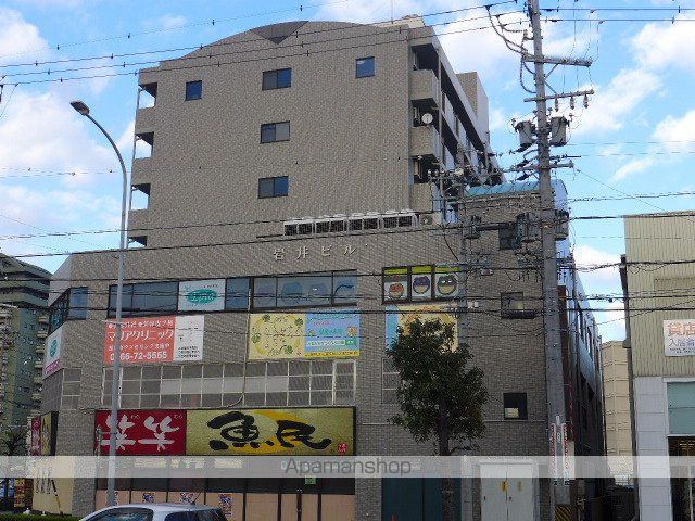 岩井ビルの外観写真