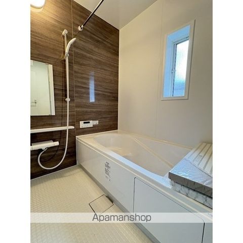 detached 埼玉県新座市新堀１丁目12-11-30

地図を見る