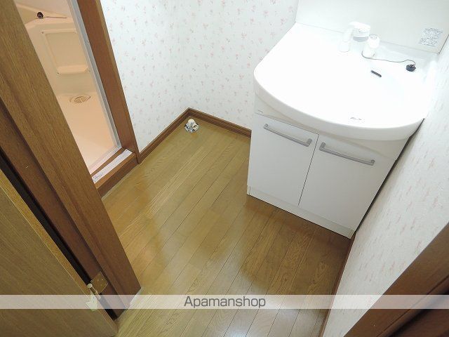 エミネンス栄町の内装写真
