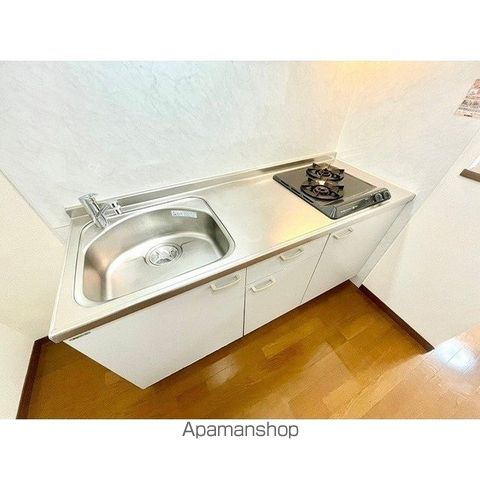 アンプルール フラーリッシュの内装写真