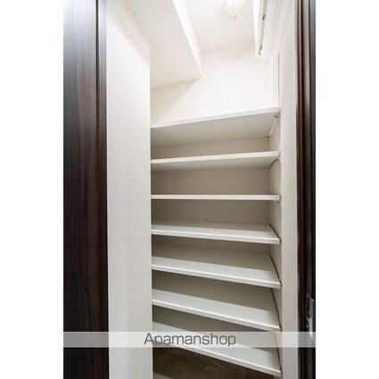 市谷台町坂フロント[2LDK/46.92m2]の内装