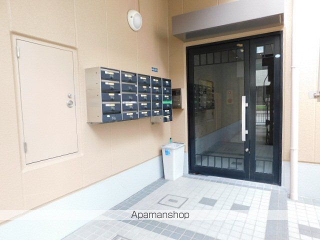 ライブステーション江坂の外観写真