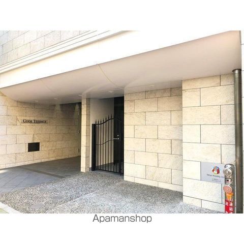 コードテラス東日本橋の玄関写真