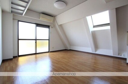 ピカデリーサーカス緑町[1R/29.44m2]のリビング・居間