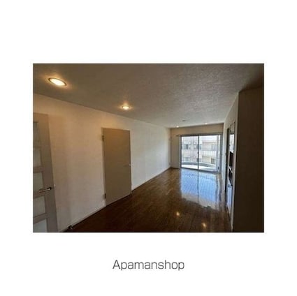 磯子台パークハイツ１２号棟[3LDK/81.6m2]のリビング・居間1