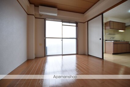 ピース八幡[2DK/43.47m2]のリビング・居間