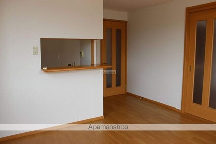 広島県府中市中須町[2LDK/65.64m2]の内装2