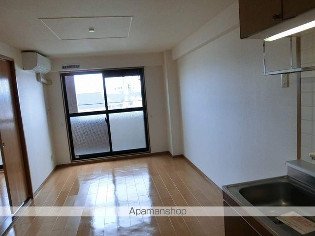 apartment 岩手県滝沢市大釜土井尻119-2
大釜土井尻の賃貸情報を見る
物件地図