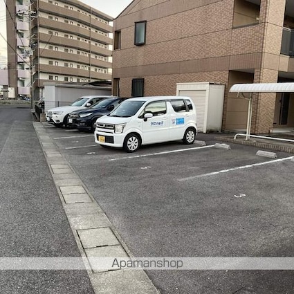 グレースコート桝又[1K/29.75m2]の駐車場2
