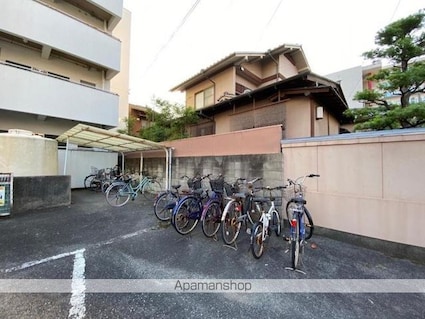 ドルフィン藤塚[2DK/48.6m2]の共用部1