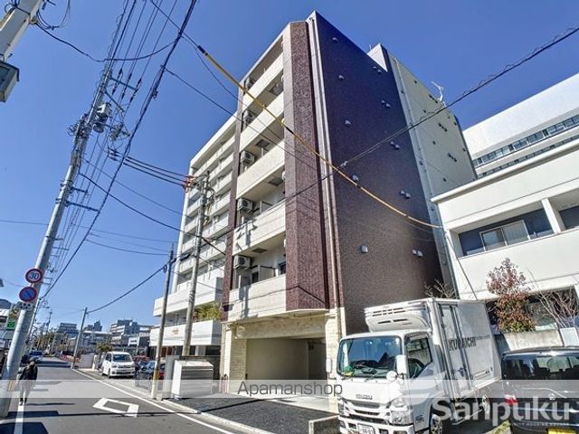 アスプラス平和通の外観写真