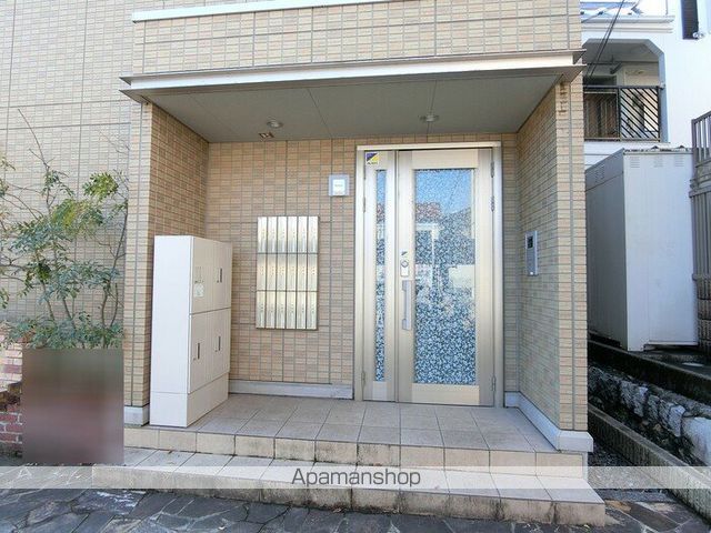 ル メルシェの玄関写真