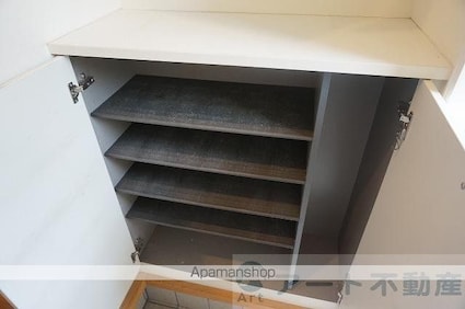 メゾンソレイユ[2LDK/66.4m2]の内装1