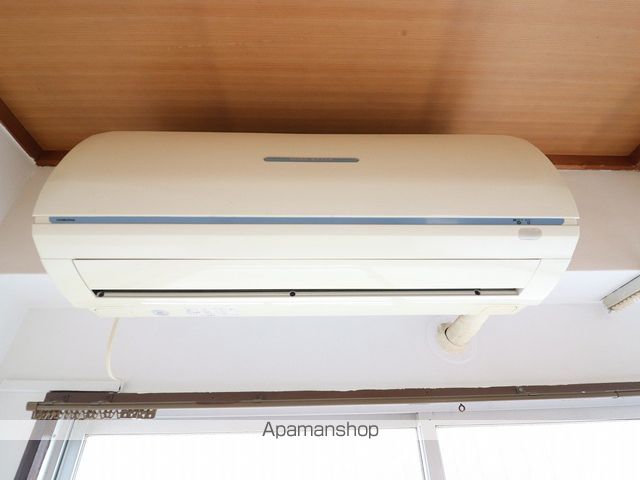 ハイデンス荒池の内装写真