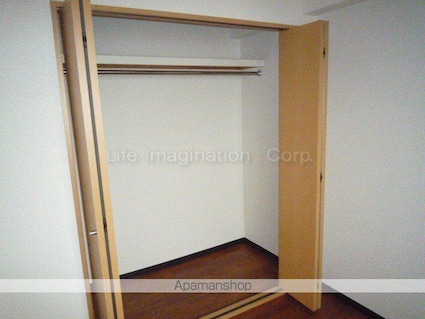 ウイングパレス東陽[2LDK/56.4m2]の収納