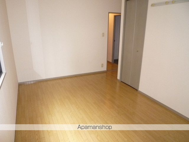 オイコス 壱番館の内装写真