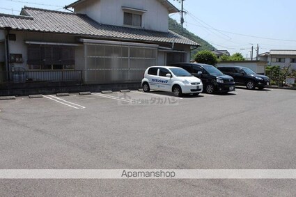 ペスカ２００３[2LDK/65.53m2]の駐車場1