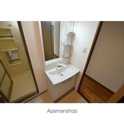 クレセントマンションの内装写真