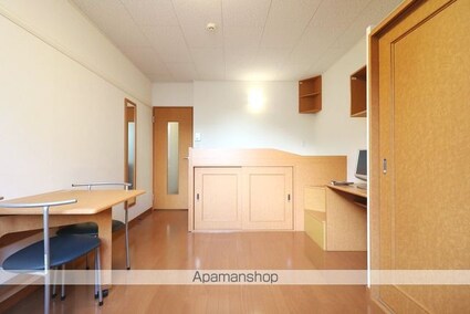 レオパレスグリーンリーフ[1K/23.61m2]のリビング・居間3