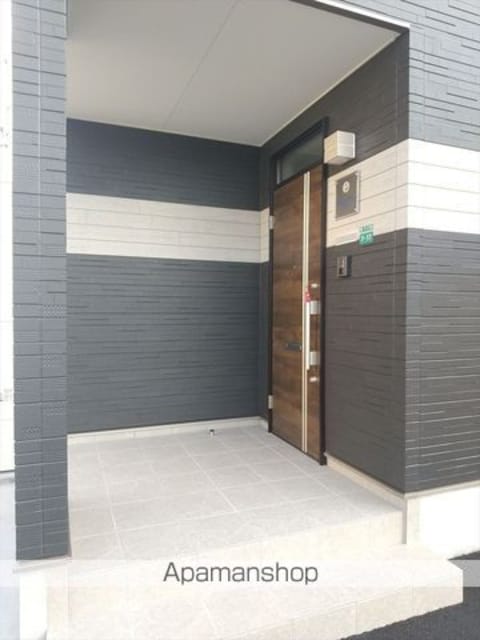 和歌山県和歌山市関戸３丁目[3LDK/98.7m2]のエントランス3
