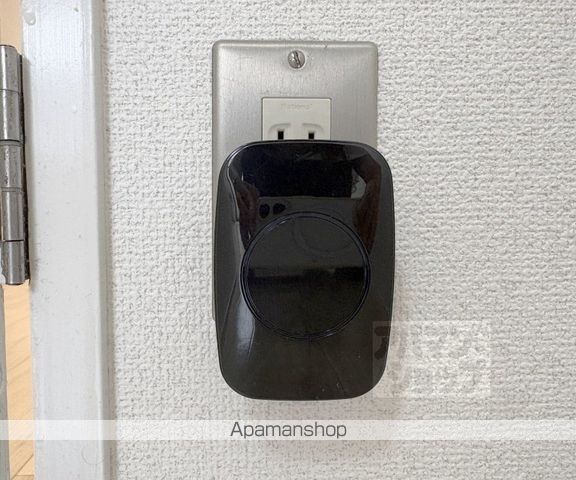 グランタック御所西 貸家の内装写真