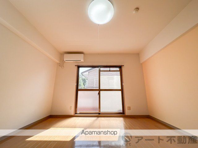グローリー川内の内装写真
