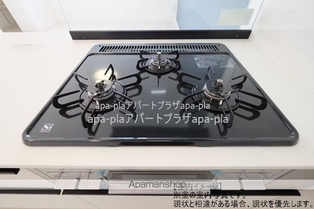 川越ガレージハウスの内装写真