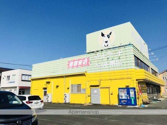 シャン・ド・フルールの周辺写真