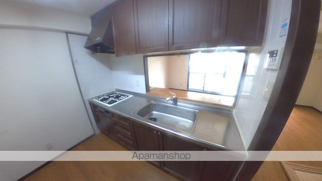 クレストヒルズ東山の内装写真