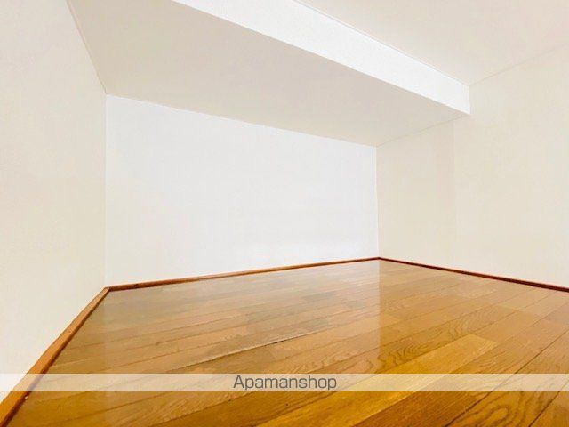 ロイヤルマンション大和町の内装写真