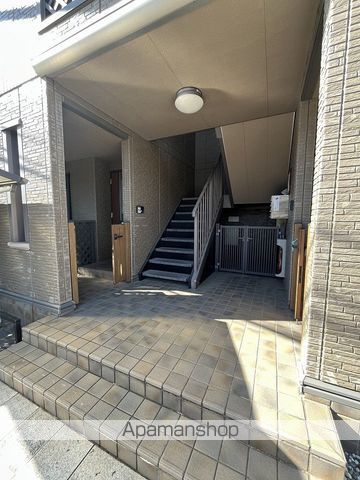 フラーリッシュの玄関写真