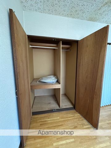 フロムK Bの内装写真