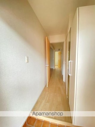 リバーサイド・三日月[2DK/46.06m2]の玄関