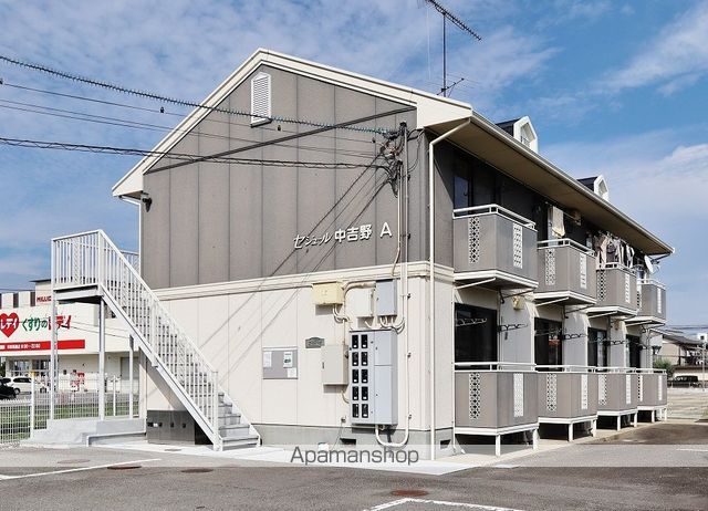 セジュール中吉野 A棟
