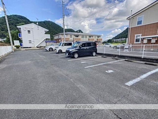 向山ハイツの外観写真