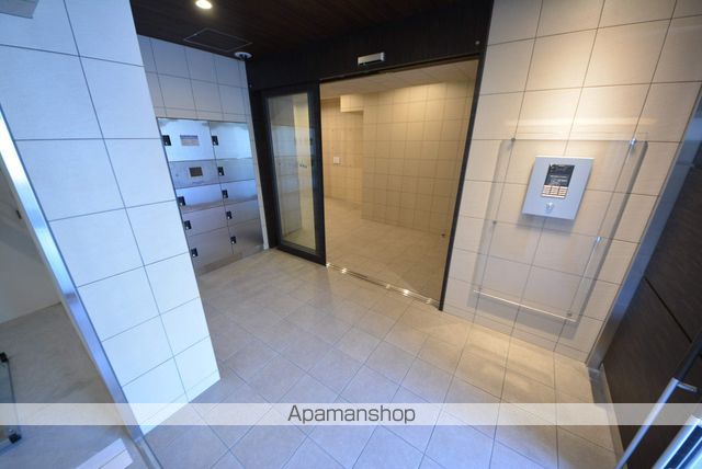 THE RESIDENCE Sの玄関写真