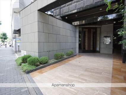 プレサンス久屋大通セントラルパーク[1K/24.7m2]のエントランス